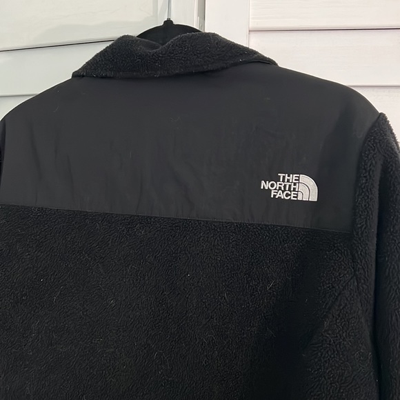 North Face Jacket - Picture 7 of 9